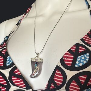 Vintage Silver Tone Pendant Necklace with Multicolor Gemstones.